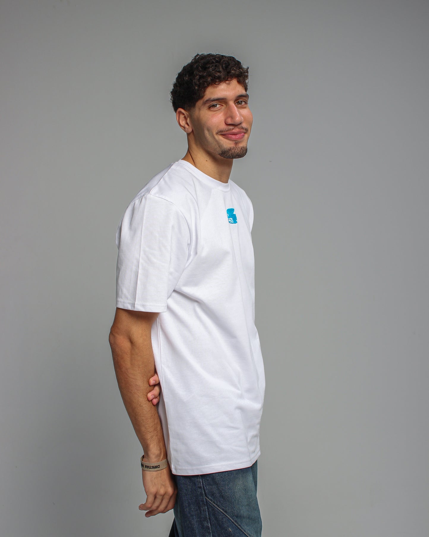 Amal | أمل . Loose T-shirt