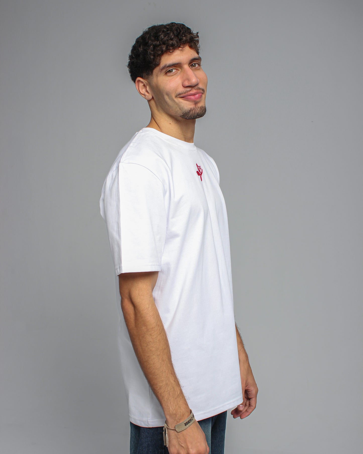 Sabr | صبر . Loose T-shirt