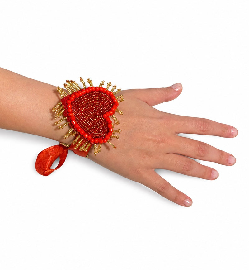 TIED WITH LOVE CORSAGE