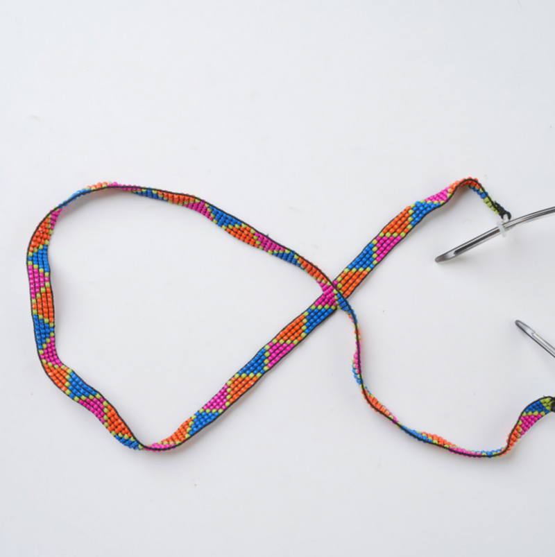 BEADED EYEWEAR CHAIN