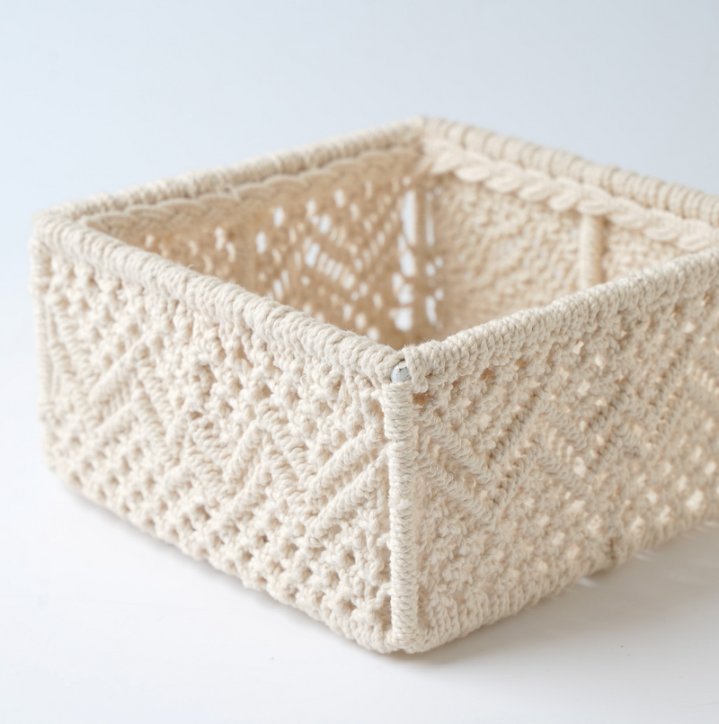 SIMPLE NECESSITIES BASKET