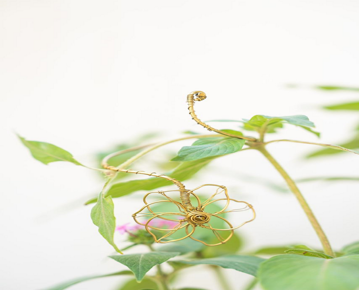 Warda Bloom Cuff